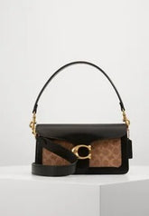 C*ACH SIGNATURE T*BBY - Cross body bag - tan black