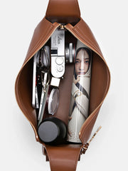 PEDR*  - Alanis Shoulder Bag - Brown (AD-Sep)