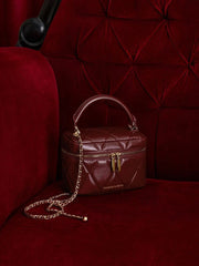 Charles & Ke*th - Arwen Quilted Vanity Bag - Black